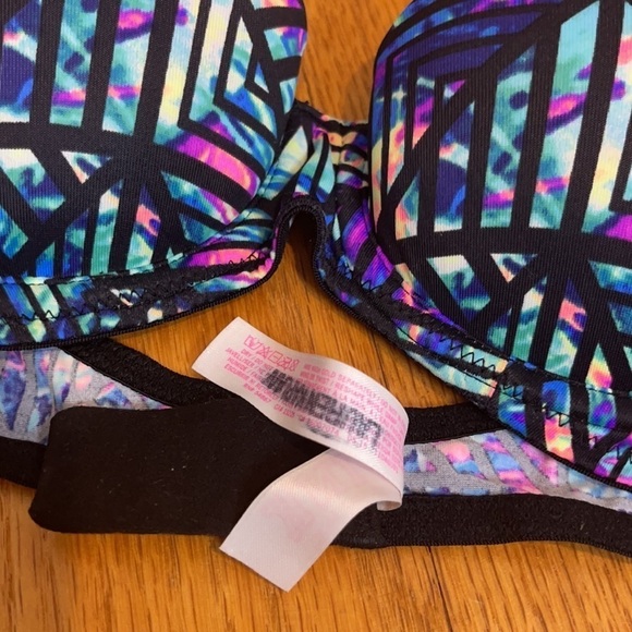 ❤️ VICTORIA SECRET PINK Bra Wear Everywhere Lightly Lined Size 32A black neon - Picture 8 of 8